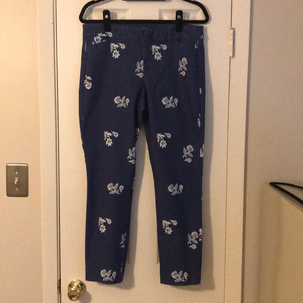 Old Navy Pixie floral chambray pants